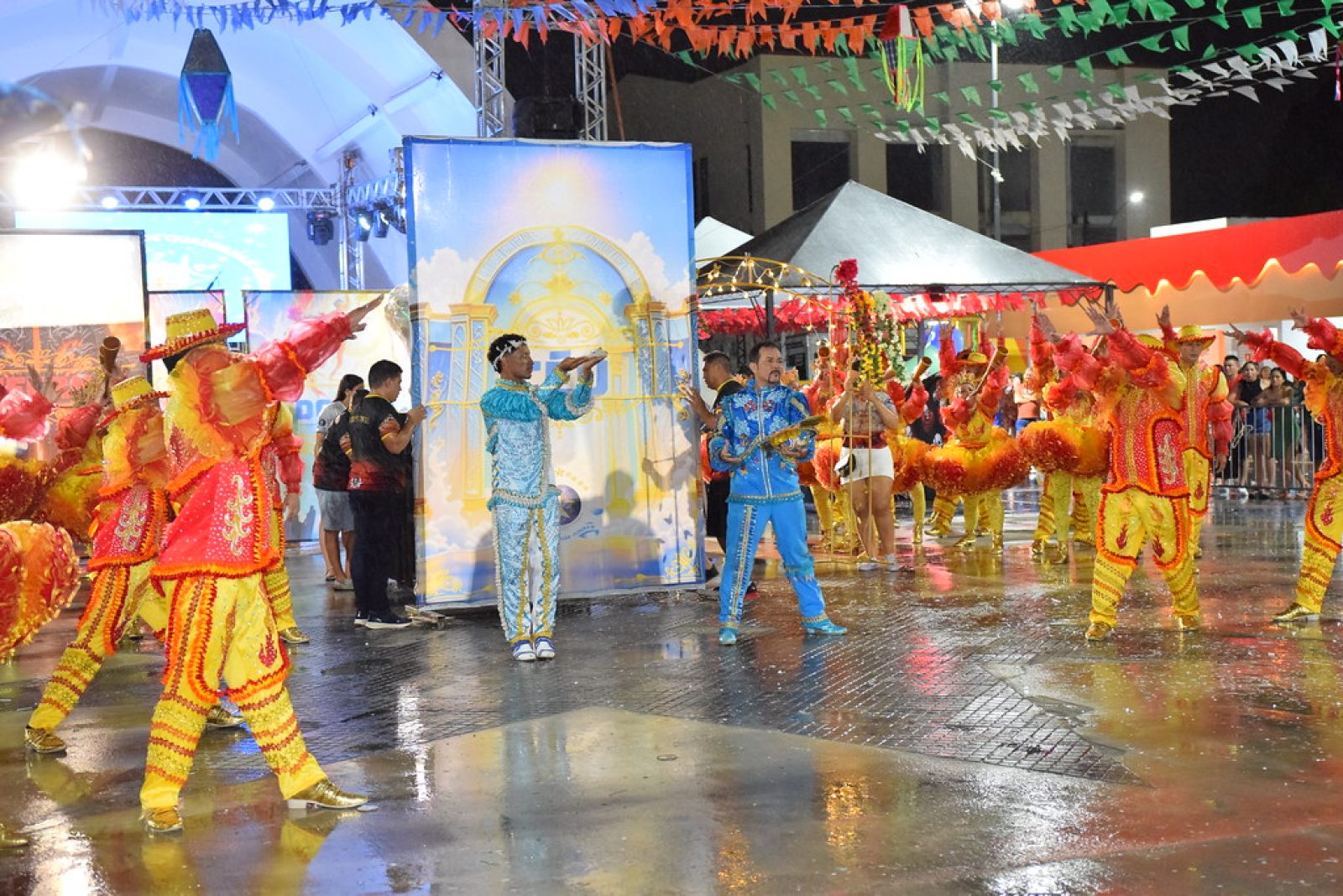 dsc_0518_54618675187_l